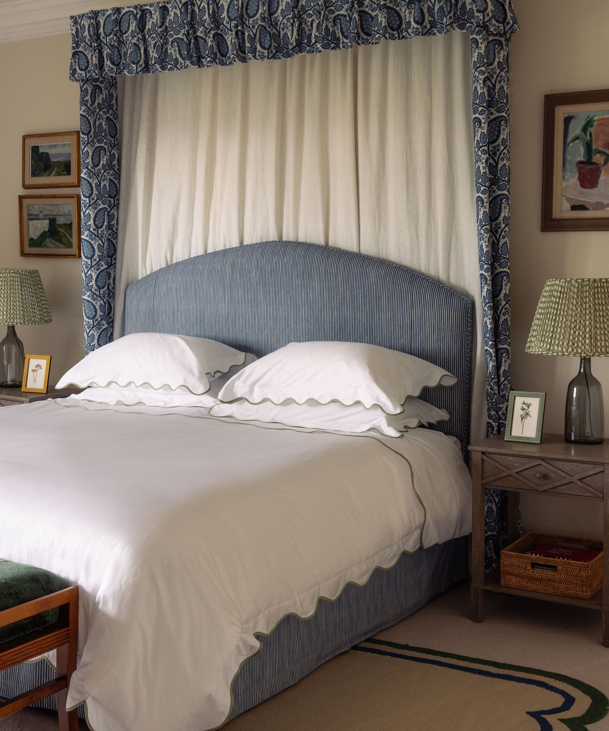 Alexandra Wavy Scalloped Bed Linen, Sage Green