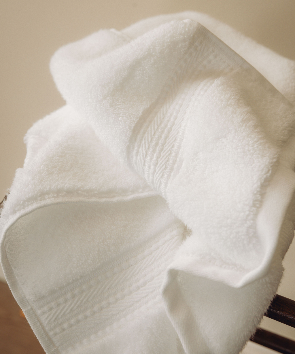 Maria Organic Bath Towel Collection, White