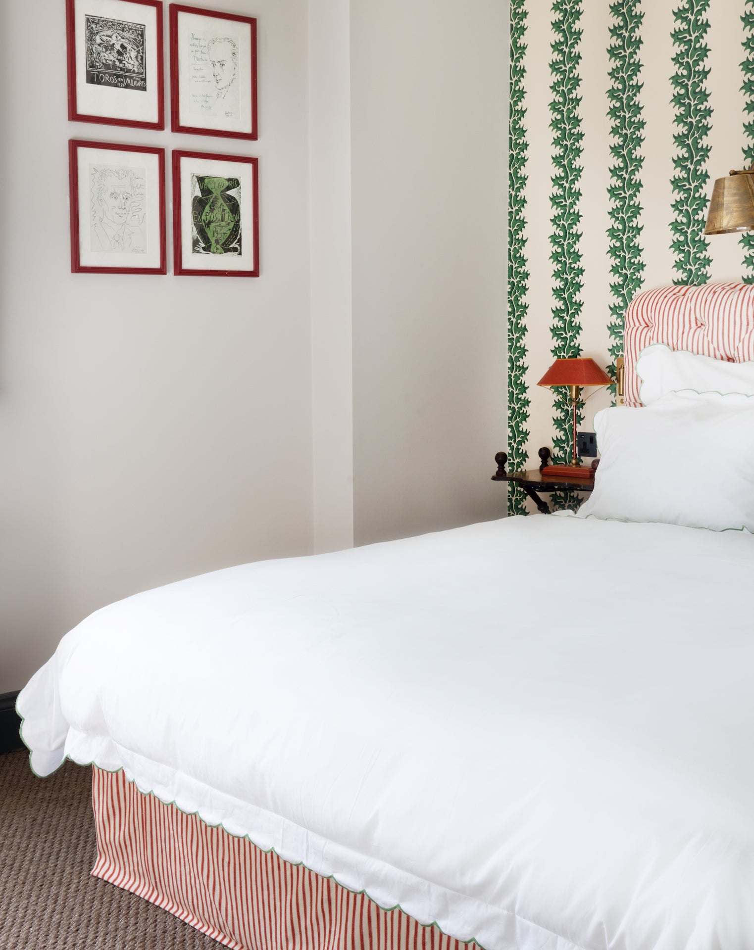 Annabelle Scalloped Bed Linen, Asparagus