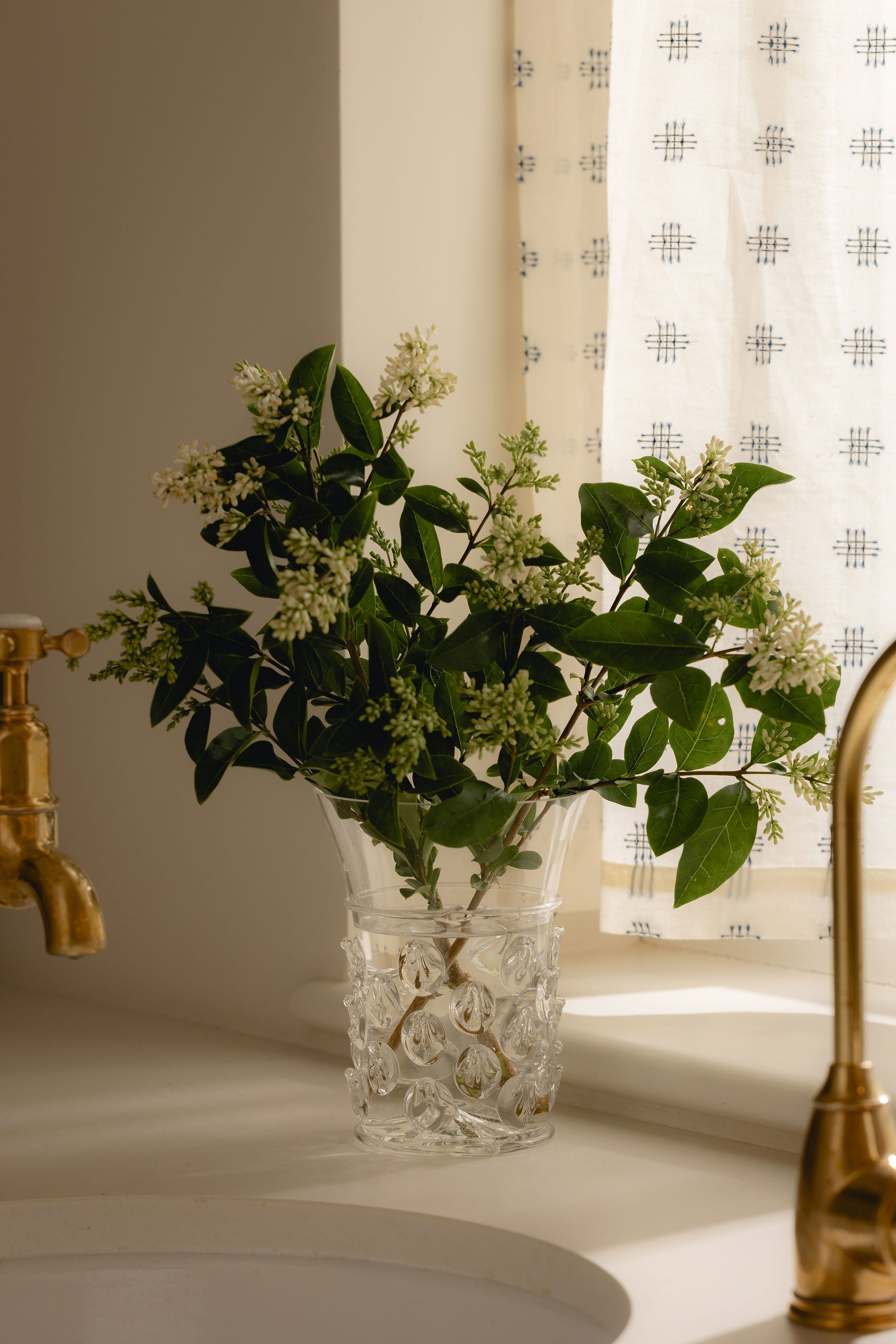 Phoebe Handblown Vase, Clear