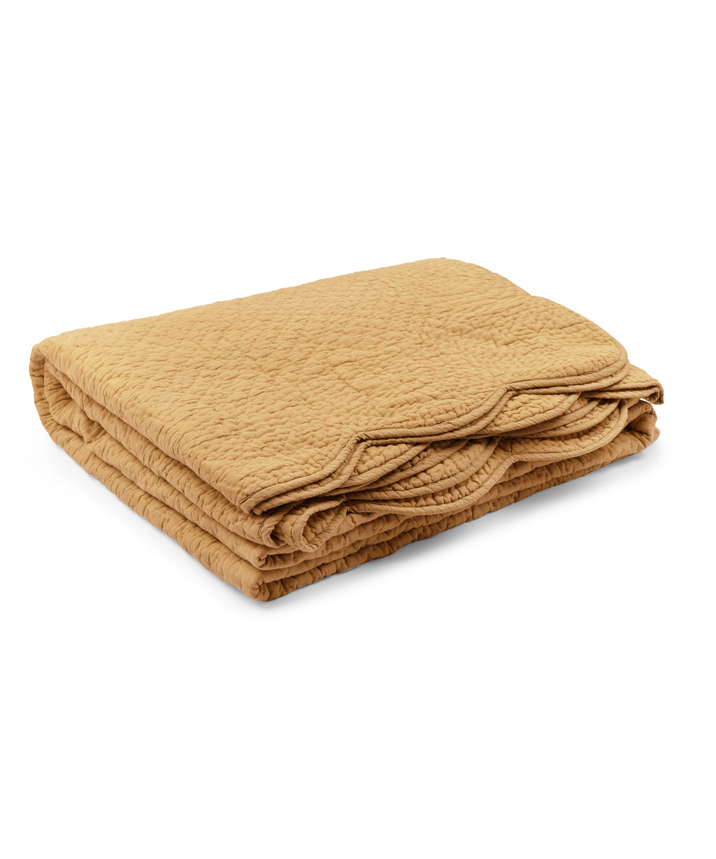 Nina Scalloped Quilted Cotton Bedspread, Raffia
