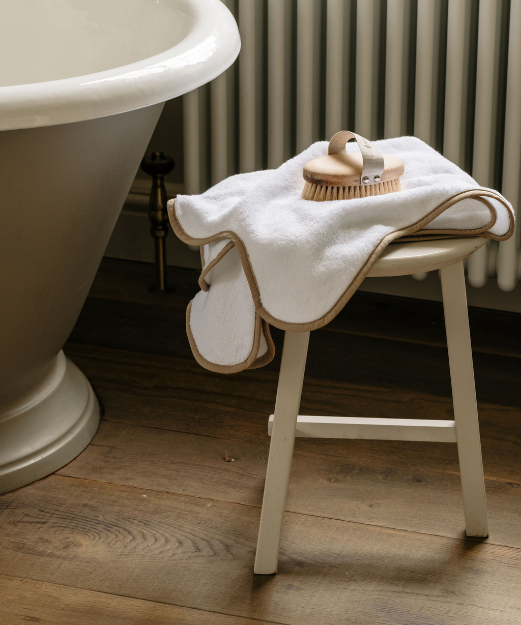 Amelia Scalloped Bath Towel Collection, Taupe