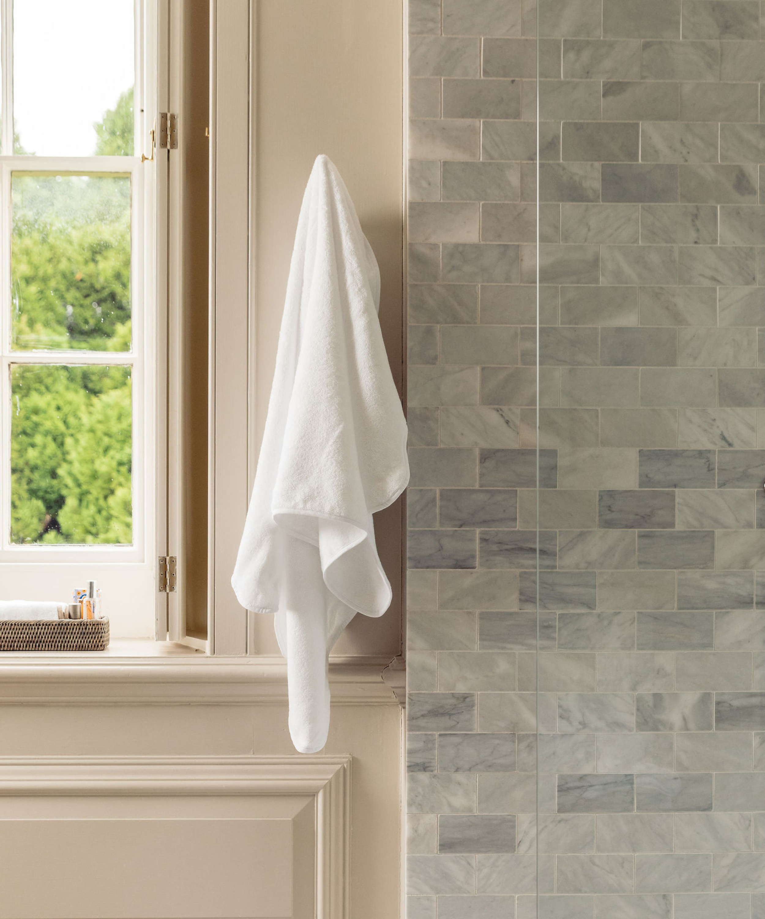 Amelia Scalloped Bath Towel Collection, White