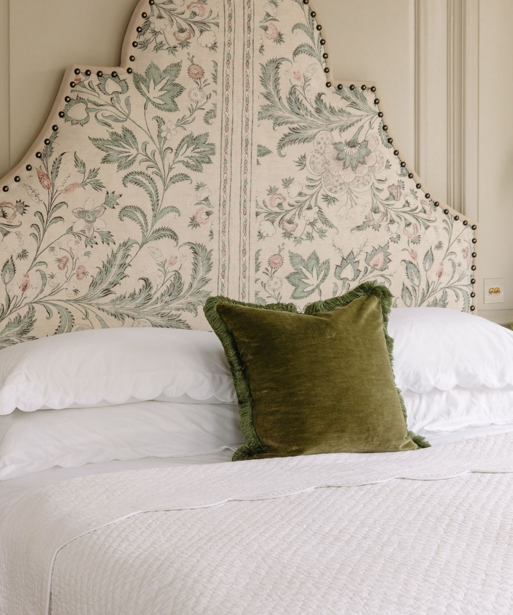 Annabelle Scalloped Bed Linen, White
