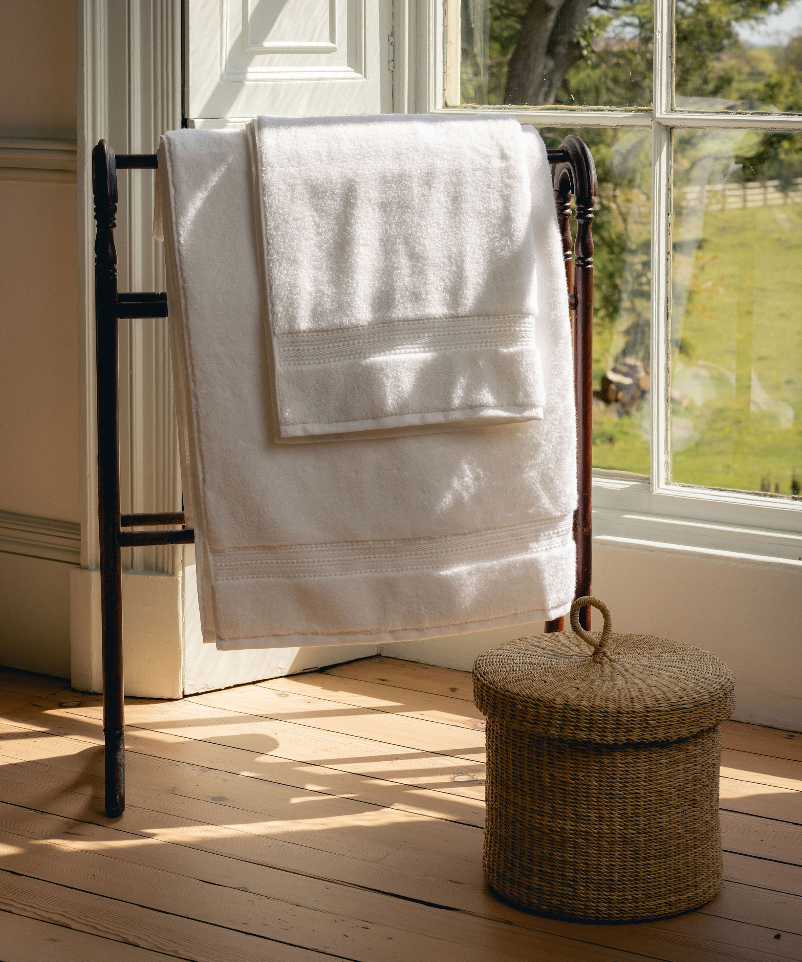 Maria Organic Bath Towel Collection, White