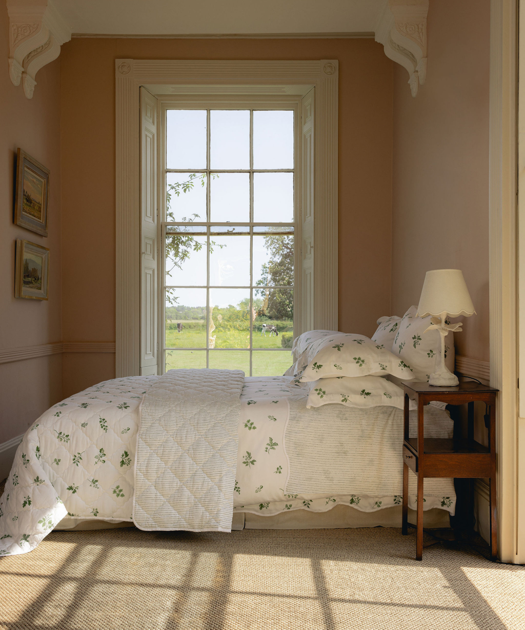 Polino Scalloped Bed Linen